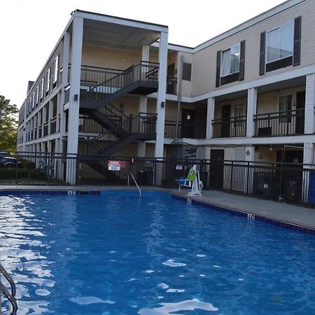 Days Inn By Wyndham Marietta-Atlanta-Delk Road Eksteriør billede