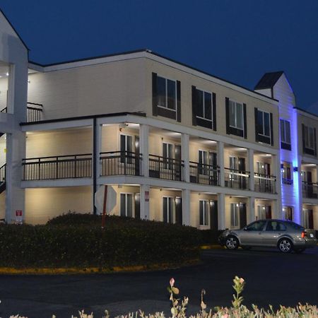 Days Inn By Wyndham Marietta-Atlanta-Delk Road Eksteriør billede