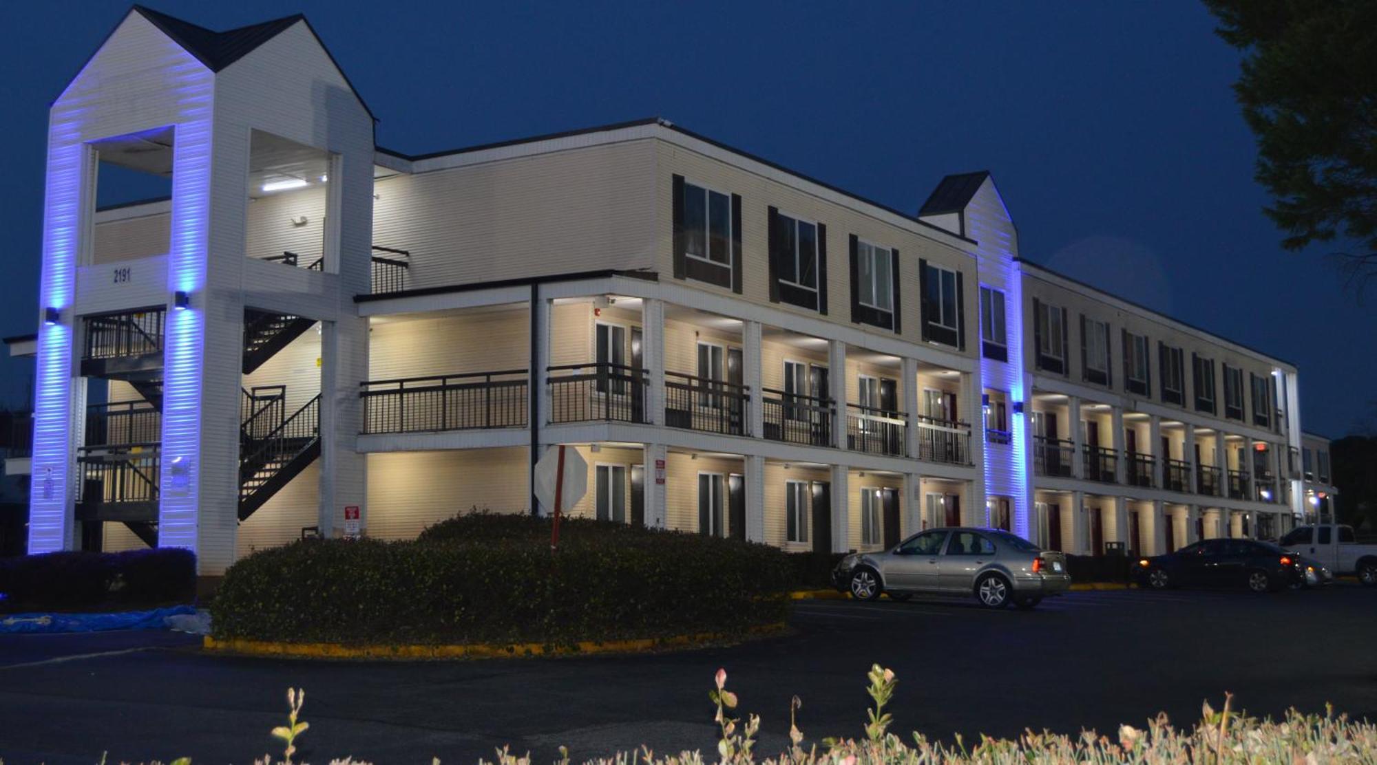 Days Inn By Wyndham Marietta-Atlanta-Delk Road Eksteriør billede